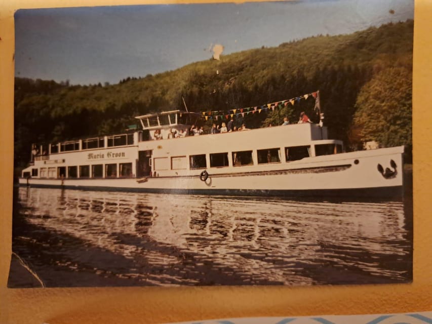 1 hour boat cruise with fragrant coffee and homemade strudel - Portuguese Coffee and Apple Strudel on Deck: Food That Feels Local
