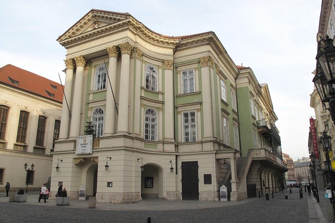 2:5-Hour Walking Tour of Old Town Prague with Boat Ride - Price and value for a 3-hour guided Old Town plus boat combo