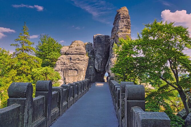 2 Countries Bohemian and Saxon Switzerland tour from Prague - Bastei Bridge: the first jaw-dropping platforms and a quick passport check