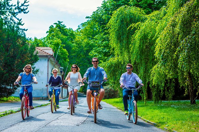7 BEST VIEWS - PRAGUE eBIKE TOUR - Why a 3.5 hour e-bike ride beats walking this route