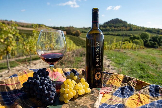 A delightful wine tasting in the scenic countryside with lunch - Johann W Winery: Facility Tour, White-Wine Tastings, and Real Vineyard Time