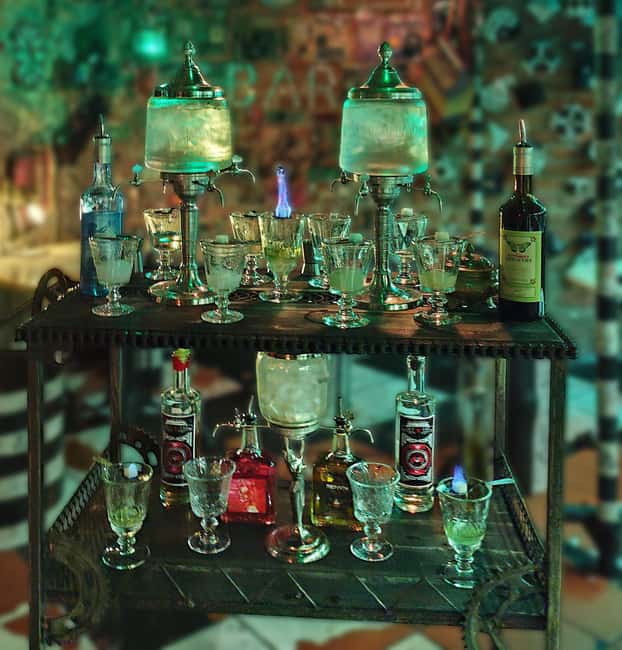 Absinthe Tasting Prague: Historic Cellar Experience - The louche effect and two classic serving styles