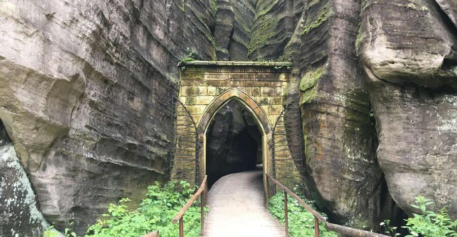 Adršpach: The Chronicles of Narnia Tour with Guide - Key things that make this tour special