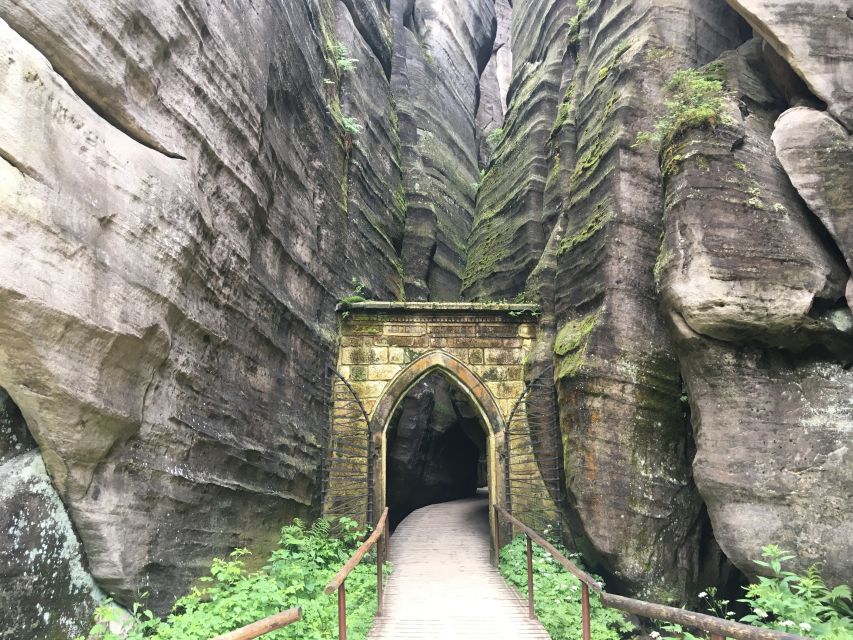 Adršpach: The Chronicles of Narnia Tour with Guide - Why Adršpach feels like a real-life Narnia set