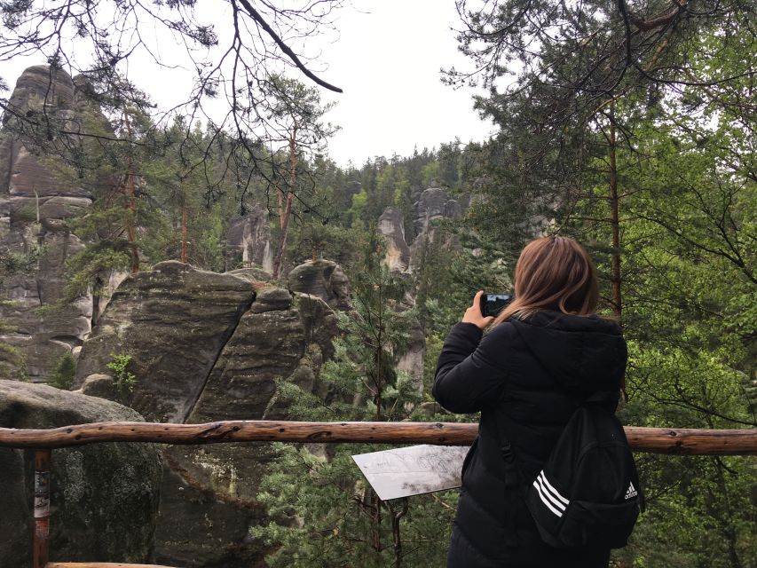 Adršpach: The Chronicles of Narnia Tour with Guide - Lunch in a Czech tavern: what you should plan for