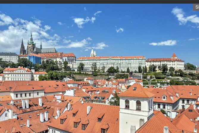 All Inclusive Ebike Tour Of Prague - Prague Castle environs: St. Vitus Cathedral without the interior slog