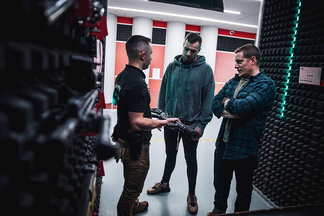All Inclusive Shooting Packages | Transportation & Snack incl. - Choosing your shooting package: handguns, rifles, and what changes between options