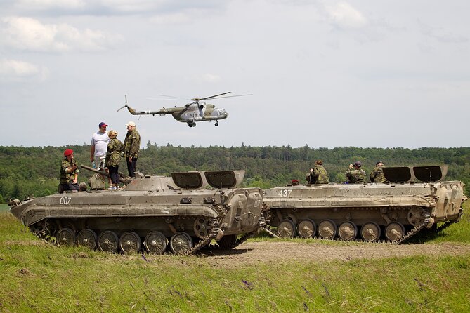 BMP tank driving experience Prague - Should you book this BMP tank driving experience?