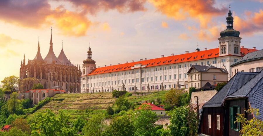 Bone Church and Kutna Hora Private Tour from Prague - Who This Tour Suits Best (And Who Might Want to Pass)