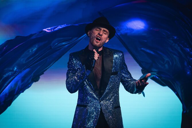 Cabaret in the Heart of Prague 2 Hours Show - Cabaret in Prague: what the 20th-century show is really about