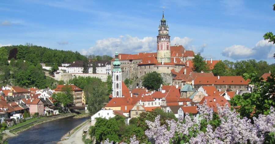 Český Krumlov: 2 Hour Private Walking Tour with Guide - Why Český Krumlov fits perfectly into a 2-hour plan