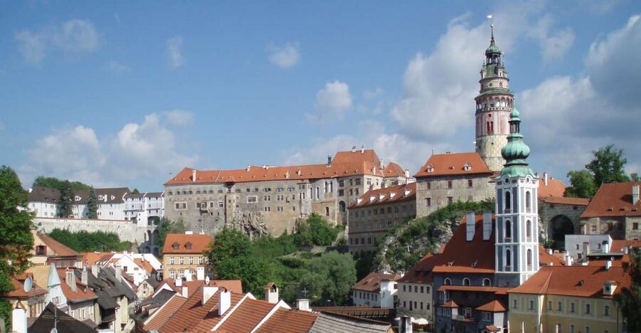 Český Krumlov: 2 Hour Private Walking Tour with Guide - What makes the guide-driven approach worth it