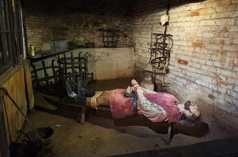 Český Krumlov: Museum of Torture Admission Ticket - Who This Museum Fits Best (and Who Should Rethink It)