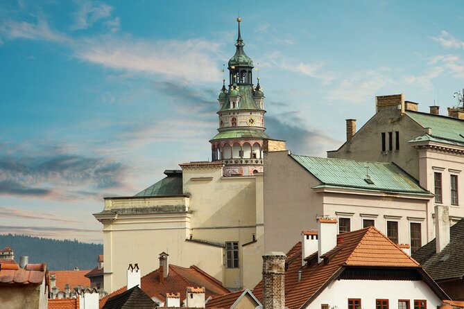 Cesky Krumlov Scavenger Hunt & Highlights Self Guided Audio Tour - The full sight lineup: Minorite Monastery to the State Castle and Chateau