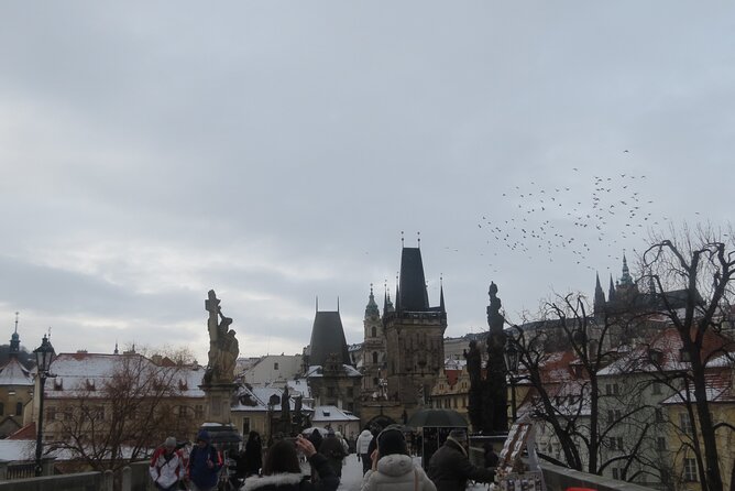 Charles Bridge and Prague Castle Walking Tour - Tram, Timing, and How to Prepare Without Overthinking
