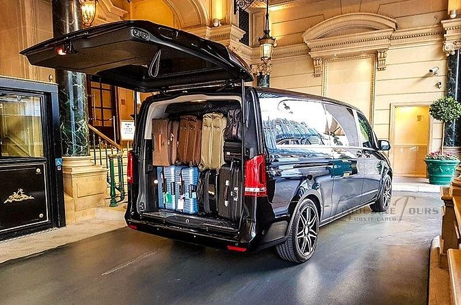 Comfortable Private Arrival Transfer from Prague Airport - Who This Transfer Suits Best in Prague