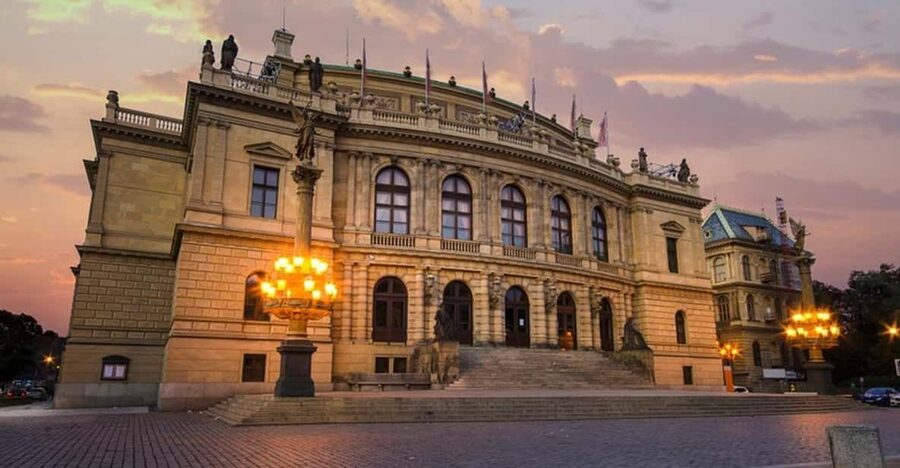 Concert in the Rudolfinum - MOZART, VIVALDI, SMETANA - Should you book this Mozart, Vivaldi, Smetana concert in Prague?