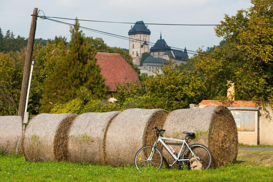 Countryside Bike Tour From Prague To Karlstejn Castle - Key things to know before you pedal to Karlstejn