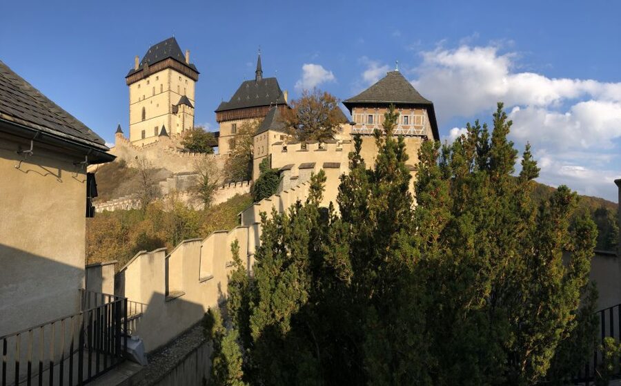 Coutryside bike tour to Karlstejn Castle. - Should you book this Karlštejn countryside bike tour from Prague?