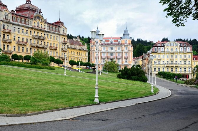 Czech Spas of Karlovy Vary and Marianske Lazne from Prague - Karlovy Vary for 5 Hours: Tepla River Sights, Neo-Renaissance Colonnades, and Water Tasting