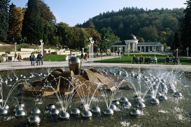 Czech Spas of Karlovy Vary and Marianske Lazne from Prague - Lunch Between Towns: Included, but Not Always a Guaranteed Win