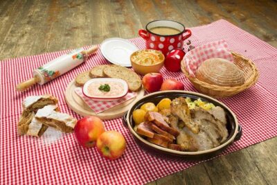 Czech Traditional Folklore Show including Dinner and Transport
