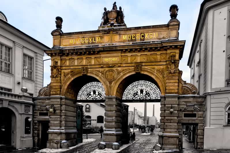 Day trip to Pilsner Urquell brewery and Bohemian glassworks - Door-to-door logistics from Prague 1, and why it’s worth paying for