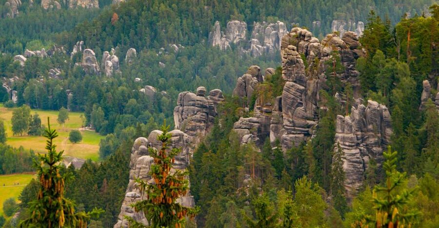 Day Trip to Rock City in Adrspach and Church of Peace - Wroclaw to Adršpach: the drive that changes your mood