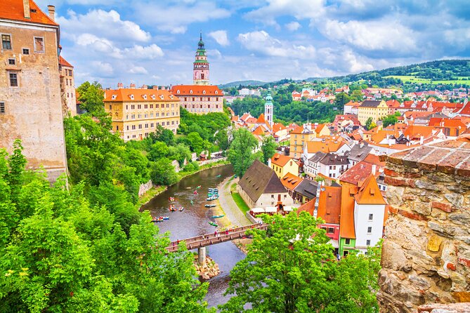 Day Trip to the Fairytale Town of Cesky Krumlov - Stop 1 in Český Krumlov: The Fairytale Town Feeling, Without the Rush