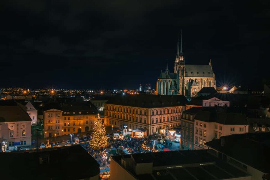 Day trips from Vienna: Prague One Day Guided Tour - Key things that make this day trip work
