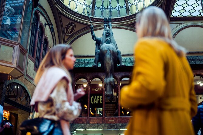 Delicious Prague Food Tour by Prague Food Tour - Old Town Hall and the Astronomical Clock: a short stop with meaning