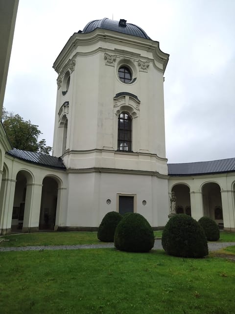 Discover Moravian Karst: Seven Stops, One Tailored Tour - Brno pickup to karst viewpoints, a comfortable start you can relax into