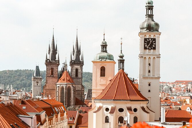Discover the Best of Prague: Private Tour incl Best beer tasting - Hradcany: a castle-hill walk through Prague’s biggest medieval castle