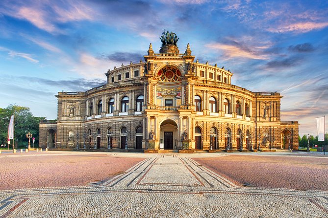 Dresden Christmas Market & Bastei Saxon Switzerland Tour from Prague - Bastei Bridge Walk: The Iconic View and the Castle Ruins