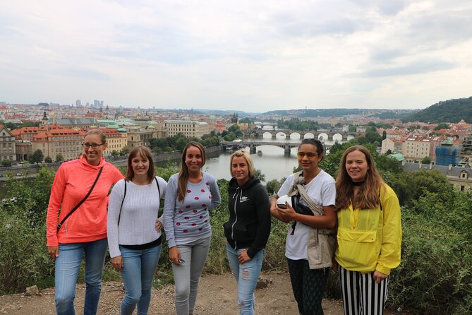 E-Bike, E-Scooter Viewpoint Fun Tour - The itinerary in the order you’ll feel it: icons, bridges, viewpoints