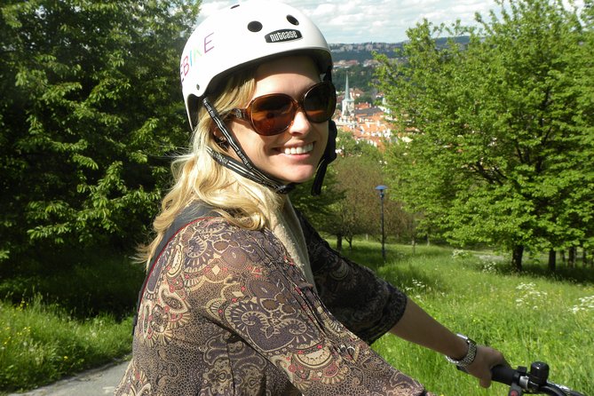 Ebike Prague Tour - Group Size, Pace, and Riding on Prague Cobblestones