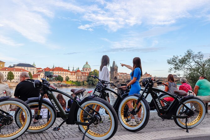 Ebike Sunset tour of Prague - Getting started at Štěpánská 55: training, bikes, and what happens first
