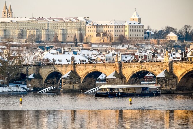 Evening Eco Cruise With a Glass of Prosecco in Bohemia - Key points before you go