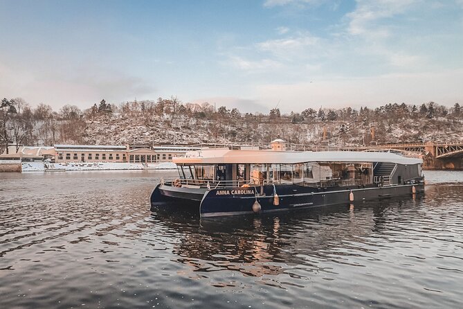 Evening Eco Cruise With a Glass of Prosecco in Bohemia - The short itinerary: what you’ll actually see (and why it stays tight)