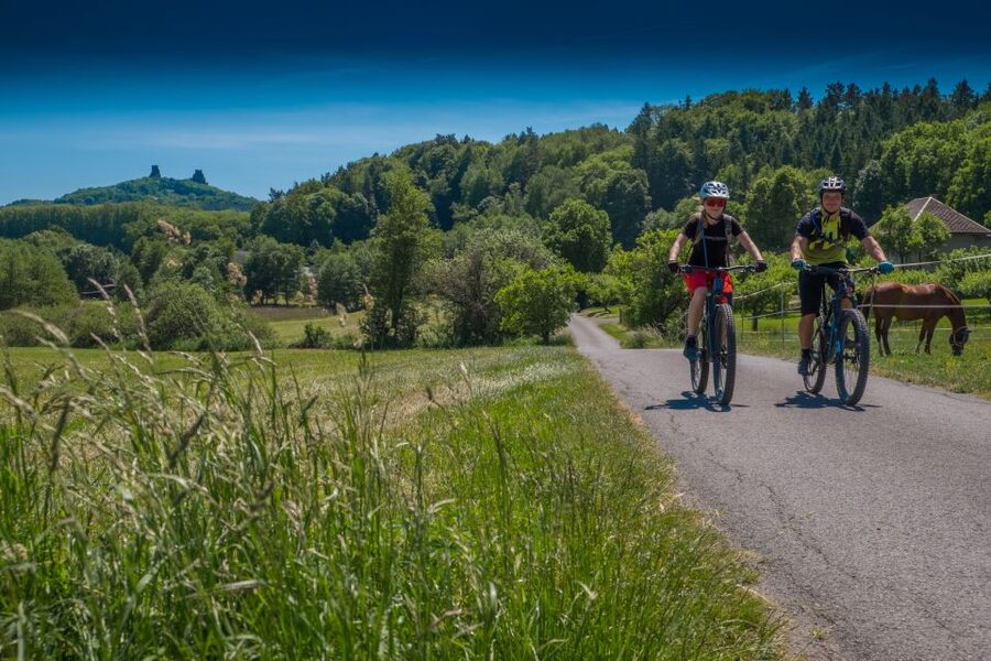 From Prague: E-Mountain Biking Trip to the Bohemian Paradise - Through the gorge of sandstone towers, where time feels slow