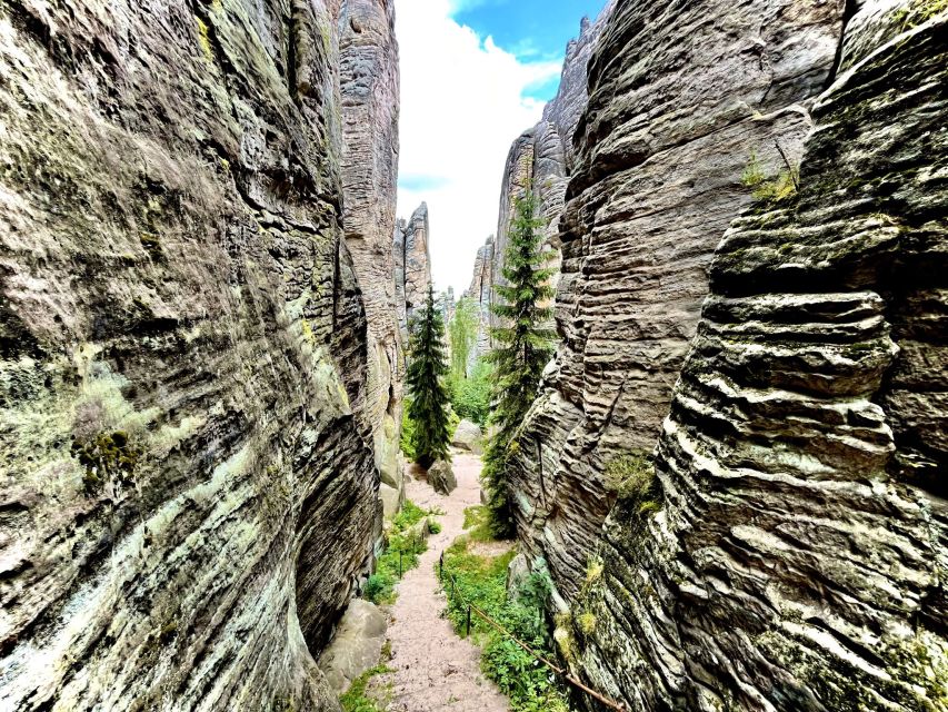 From Prague: Hike, Castle and Brewery in Bohemian Paradise - Getting Out of Prague: The Van Ride That Sets the Mood