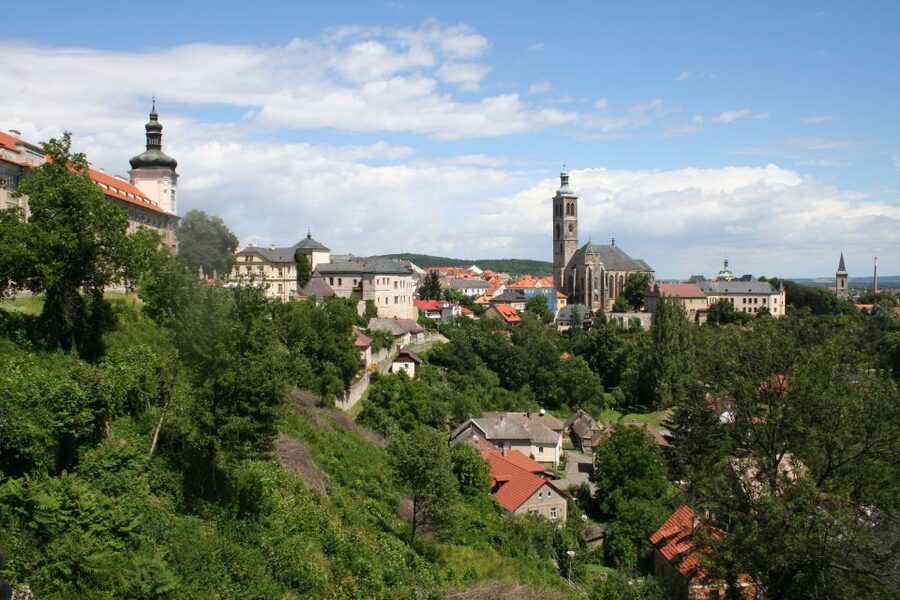 From Prague: Kutná Hora Day Excursion with Bone Church - Sedlec Ossuary: the bone church, and the rules you should plan for