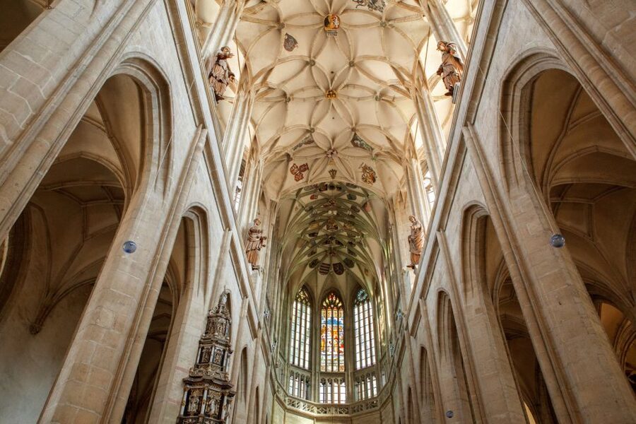From Prague: Kutna Hora UNESCO Site Tour with Bone Chapel - Prague to Kutná Hora, how the logistics actually work