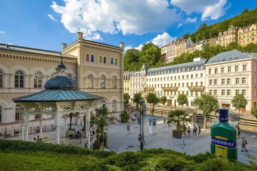 From Prague: One day trip to Karlovy Vary - Why Karlovy Vary still feels special in 1 day