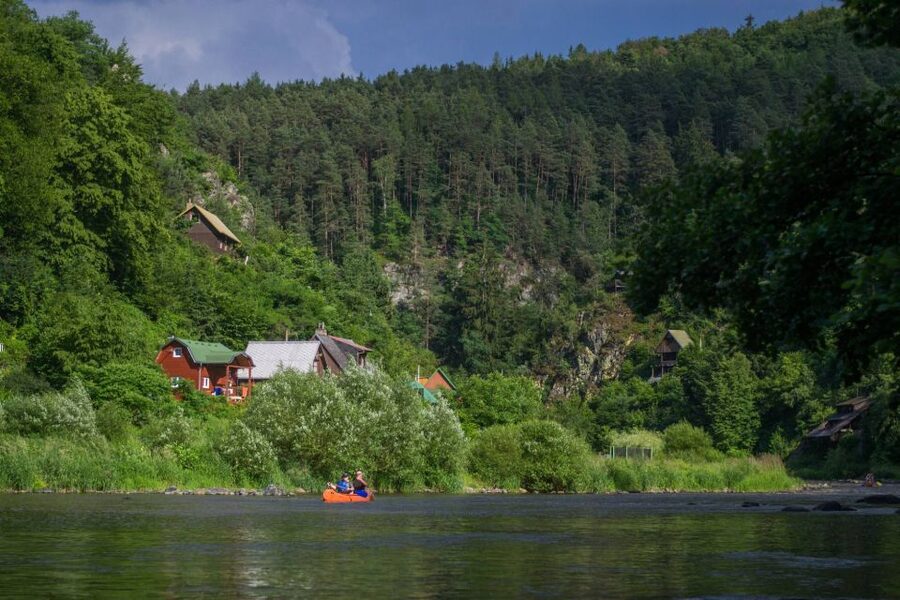 From Prague: Sazava River Canoe Day Trip for All Levels - What You Actually See: Dense Forest, Rocks, Wildlife, and Cabins
