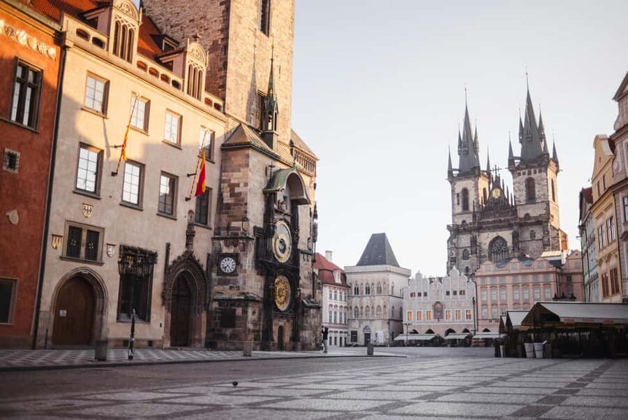 From Vienna: Day Trip to Prague and Brno with Transfer - Your guide and the small-group difference (including Samuel, Leonardo, Matheus)