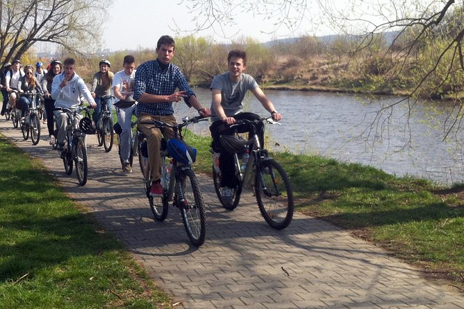 Full-Day Countryside Bike Tour to Karlstejn Castle (small group) - The Berounka River Stretch: Cernosice and Dobrichovice
