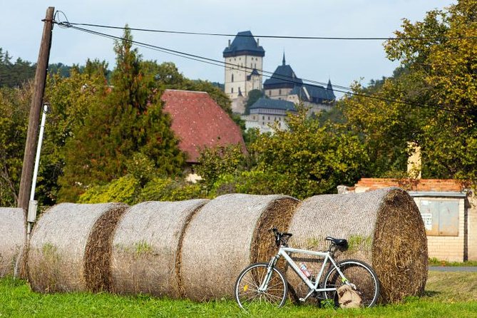 Full-Day Countryside Bike Tour to Karlstejn Castle (small group) - Start at Praha Bike, Then Roll Out of the City