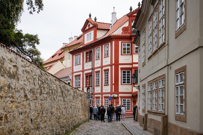 Full-Day Prague Tour with Prague Castle, Lunch and Vltava Cruise - St. Vitus Cathedral, then the courtyards and viewpoints