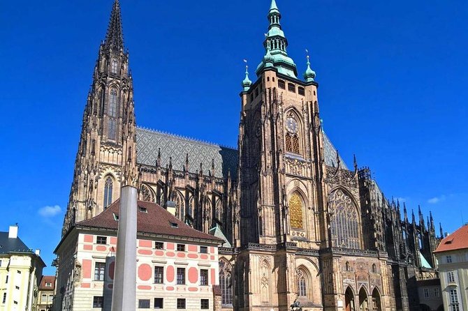 Full-Day Private Prague City tour: Prague Castle and Vltava River Cruise - Prague Venice boat trip on the Vltava: your view shift from roads to water